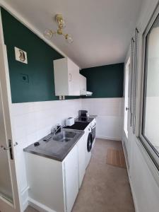 T3 Art déco, 2 terrasses & vue Puys, gare & centre