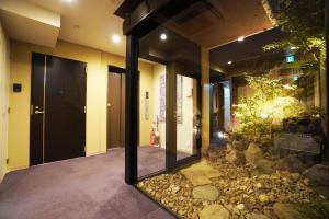 IYASHI KIYOMIZU GOJO -Twin Room- Boutique Hotel 癒し 清水五条 ツインルーム