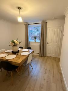 Silver stays, close to beach town house ,