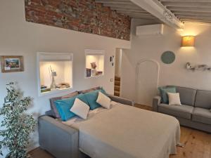 "Bellavista penthouse" with glass elevator !