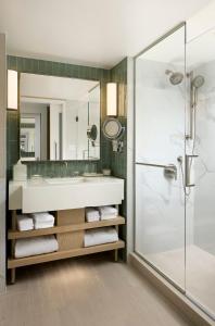 Loews Miami Beach Hotel