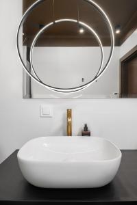 Mià Warsaw - Nowy Świat