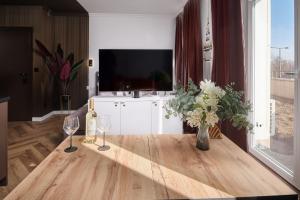 Mià Warsaw - Nowy Świat