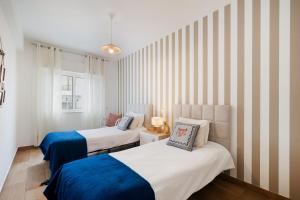 Boat Apartments Old Town by Ocvillas