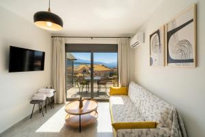 Poseidon Sea View Apartments - Sea, Lake