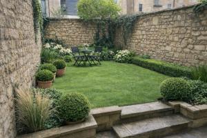 The Georgian Garden Retreat- Private Garden Central Bath