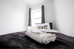 3BR-in Windsor-Parking-Near Heathrow-M25-M4