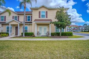 Corner Villa in West Lucaya – Your Ideal Getaway