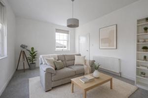 Luxury Georgian Cottage Maisonette- Central Bath With Parking