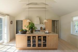 Modern Beach House In North Zealand