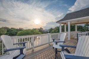 1064 - Sunset Cottage