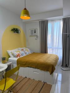 Condo with Pool Access Near BGC and Makati