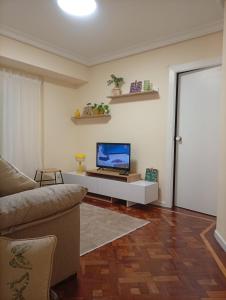 Las Meanas Presbítero 6