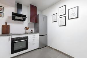Spacious Apartment - Eiffel Tower