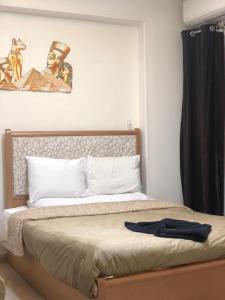 Blue pyramids spa & tours