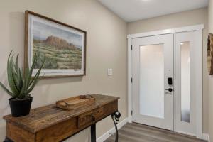 Desert Nights Retreat Pool & Firepit