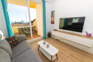 Sunset Terrace: Relax in Caños