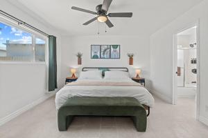 20 Percent OFF Monthly Luxury 3BR Getaway