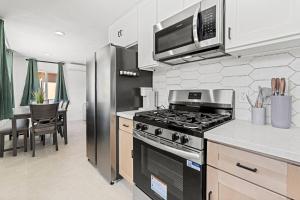 20 Percent OFF Monthly Luxury 3BR Getaway