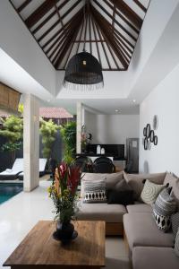 Villa Garner Ma Seminyak - 3BR Oasis I Private Pool I Best Location