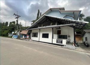Nok Guesthouse & Hostel