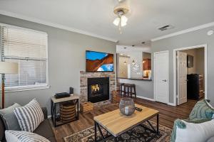 At The Plaza Modern ResortStyle Condo