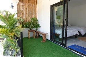 Davids Hostel & Restaurant