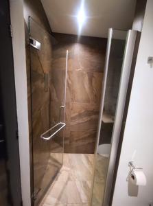 Compact loft-style apt thoughtfully designed to host up to 3 guests