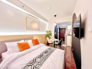 The Air Luxe Spot l WiFi and Netflix I AIR 2929