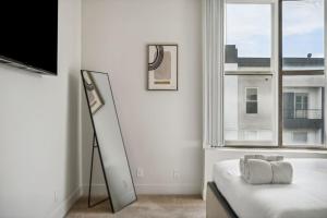 Modern Marina Sanctuary - Central - Pool, Gym, Spa