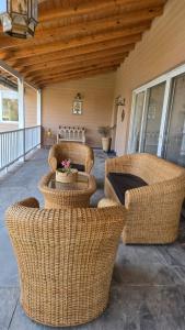 Vistara Lux Pvt room in Ranikhet w Valley Views