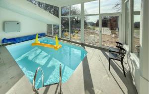 Lovely Home In Ebeltoft With Sauna