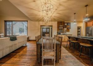 Wilderness Club Manor For 20