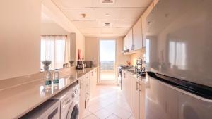 Sea La Vie 1BHK Direct Sea-View Apartment
