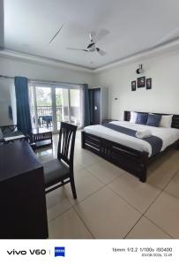 Edayan Meadows - 4-Bedroom Private Pool Villa in Vagamon