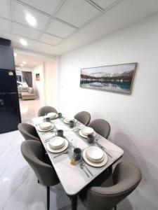 Corrib Village Phratamnak Prime Location 4BDR Villa,Pool