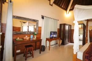 Charming Garden Suite Villa Pool Access