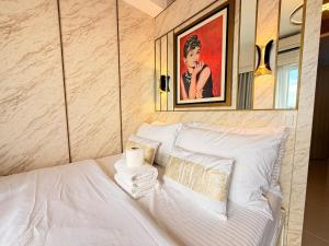 RM 1869 Fireworks View 1BR Shore facing MOA by Prime Stay MOA