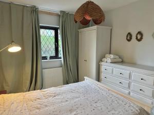 2 Bed House - Near Central Sheffield - Fast Wi-Fi