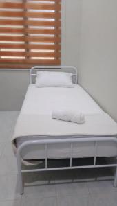 Homestay Taman Anggun Paka - Belakang BSN Paka
