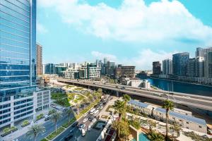 Brand New Modern Studio With Balcony Up To 4 Person In Business Bay Excellent Pool Available