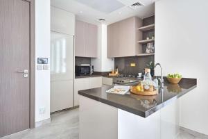 Frank Porter - Peninsula Five