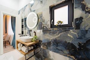 Cozy Luxury Suites and Studios ApartHotel in Iasi