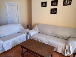 Marina de Islantilla Primera Linea de Playa con Terraza Piscina y Parking