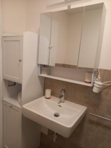 PORTO ROTONDO TRAUMHAFTE FERIENWOHNUNG MIT GARTEN und PARKPLATZ ZU VERMIETEN!