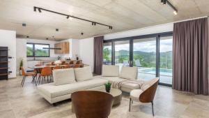 Butoniga Hills by Villas Guide