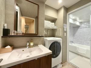 Comforts81 Shinsaibashi