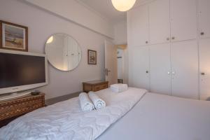 Maria Louiza apartment close to the center