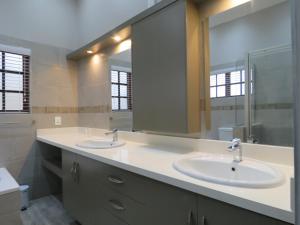 Country Lane Lodge