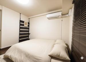 Westside Shinjuku-Gyoen 203